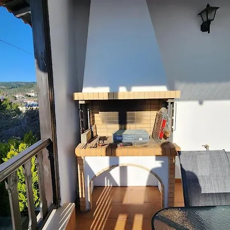 Sea View Traditional Greek ניקיטי